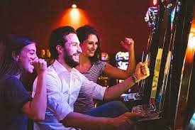 Live-dealer casino yang mengakumulasi poin